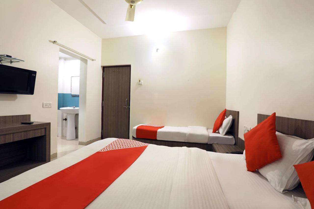 Oyo 4198 Hotel Shri Sai Murli Shirdi Exterior photo